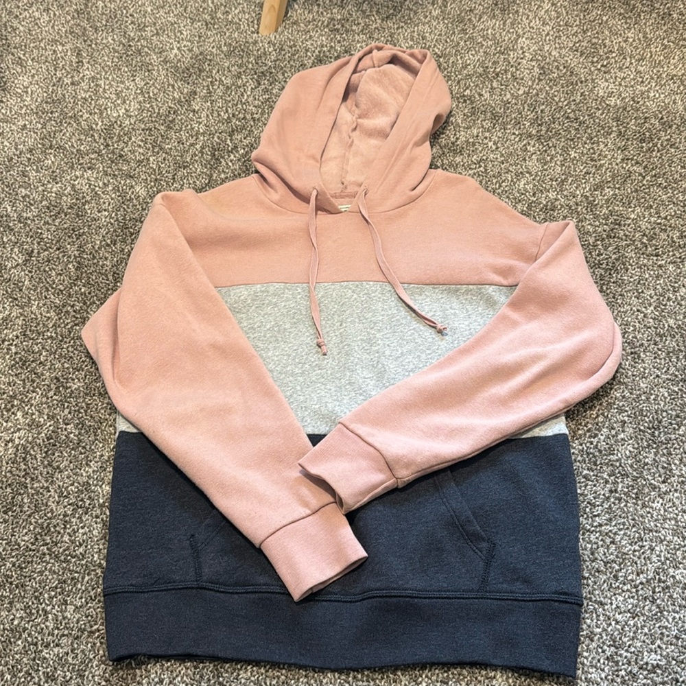 American Eagle Women’s Hoodie Size Small